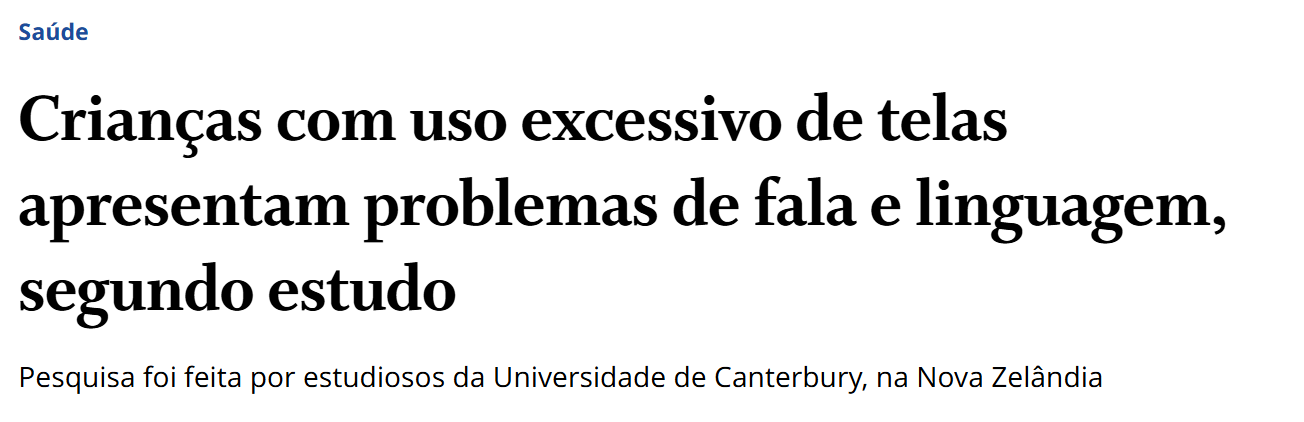 Mãe e filho interagindo